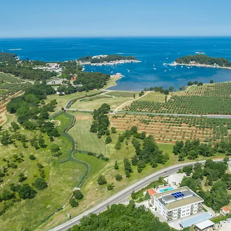 Adeo Poreč