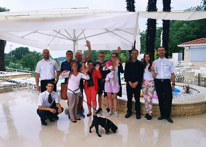 Adeo 4* Πόρετς